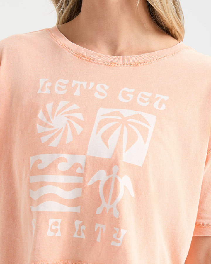 Women's Salty Scenes Cropped Shirt